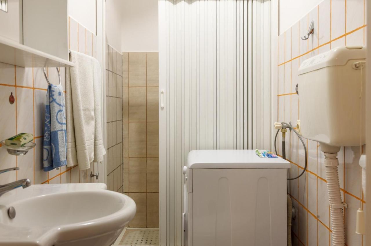 Apartmani Capi โกลูบาค ห้อง รูปภาพ